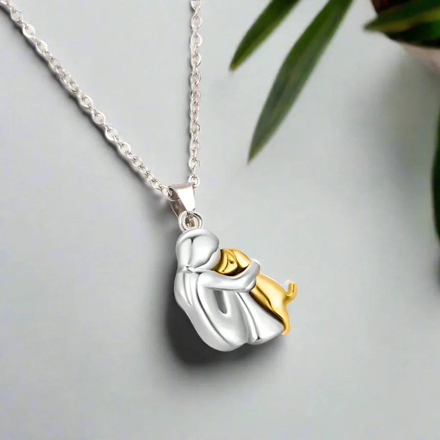 Madeleine | Collier avec pendentif en forme de chien