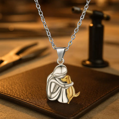 Madeleine | Collier avec pendentif en forme de chien